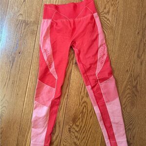 Gymshark Red High-Waisted Leggings with Color-Blocking